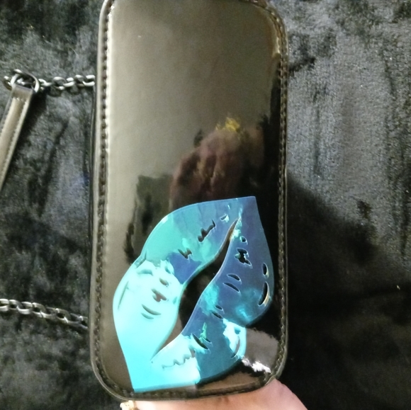 Women's blue green rainbow iridescent and black handbag one of a kind! - Picture 3 of 5